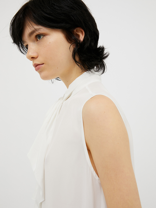  クレープデシン トップス 詳細画像 ホワイト 3