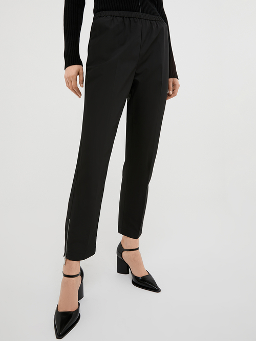  テクニカル ダッチェス パンツ