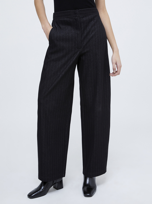  ピンストライプ ジャージー パンツ