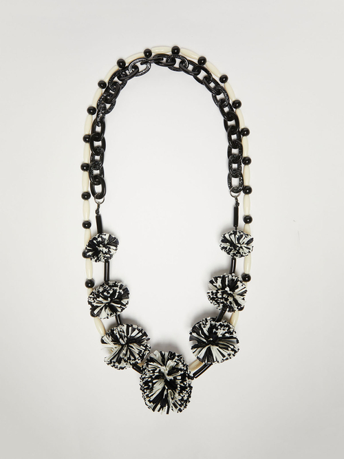 ダブルチェーン モチーフ ネックレス