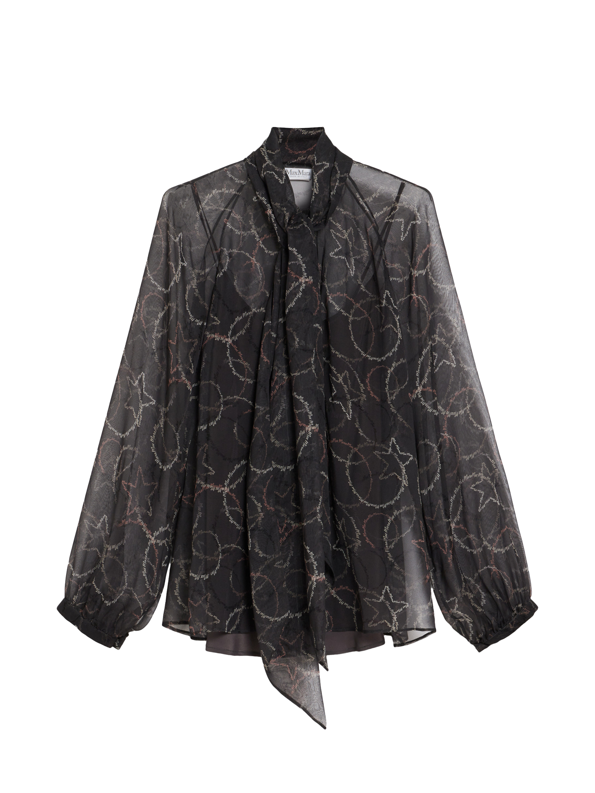 ブラウスはこちらから